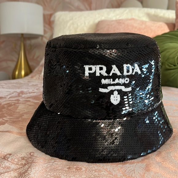 Prada sequin bucket hat - Picture 2 of 4